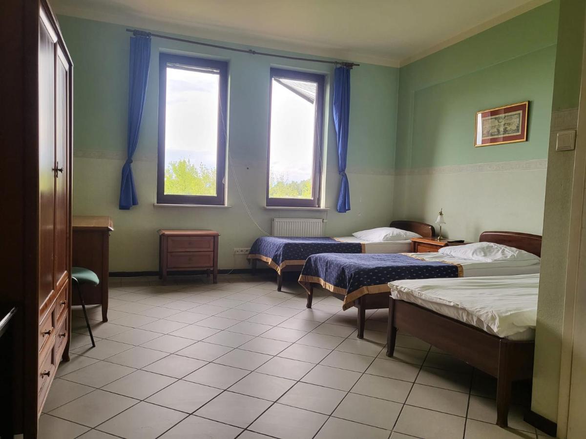 Hostel Bialoleka - Darmowy Parking, Szybkie Wifi! Warszawa Exteriör bild
