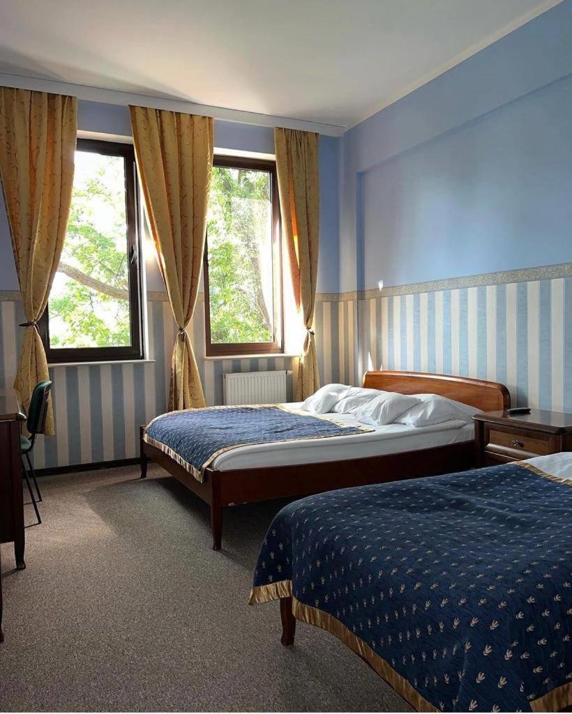 Hostel Bialoleka - Darmowy Parking, Szybkie Wifi! Warszawa Exteriör bild