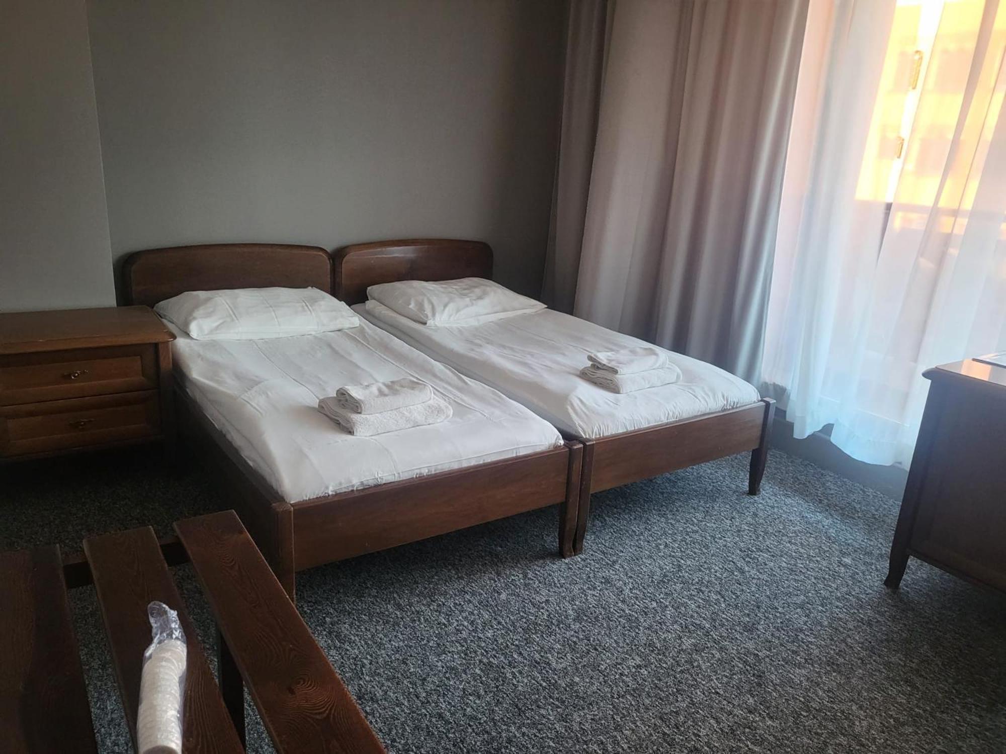 Hostel Bialoleka - Darmowy Parking, Szybkie Wifi! Warszawa Exteriör bild